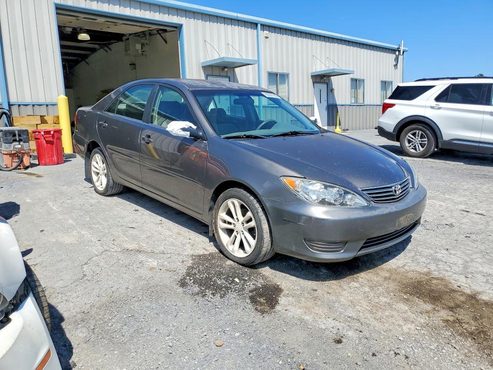 Auction sale of the 2005 Toyota Camry, vin: JTDBE32K553010460, lot number: 63331766