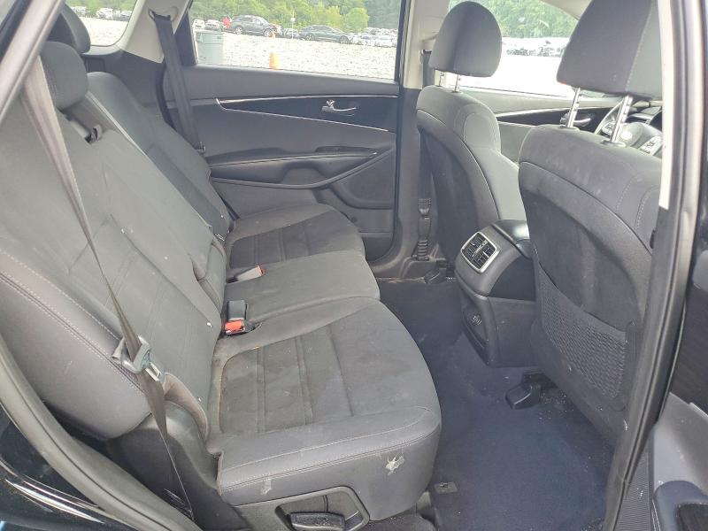 63895756 :رقم المزاد ، 5XYPG4A34KG474590 vin ، 2019 Kia Sorento مزاد بيع