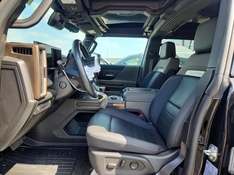 65014656 :رقم المزاد ، 1GKB0NDEXSU106337 vin ، 2025 Gmc Hummer Suv مزاد بيع