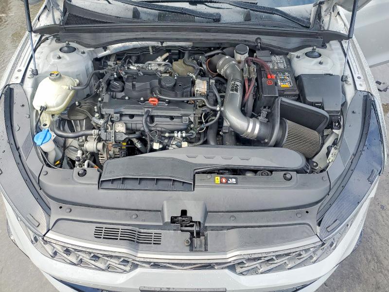 2021 Kia K5 მანქანა იყიდება აუქციონზე, vin: 5XXG64J20MG011668, აუქციონის ნომერი: 63388386