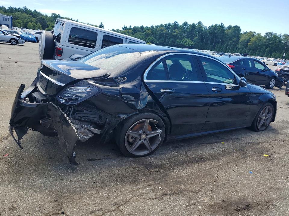 2015 Mercedes-benz C მანქანა იყიდება აუქციონზე, vin: 55SWF4KBXFU011319, აუქციონის ნომერი: 63939446