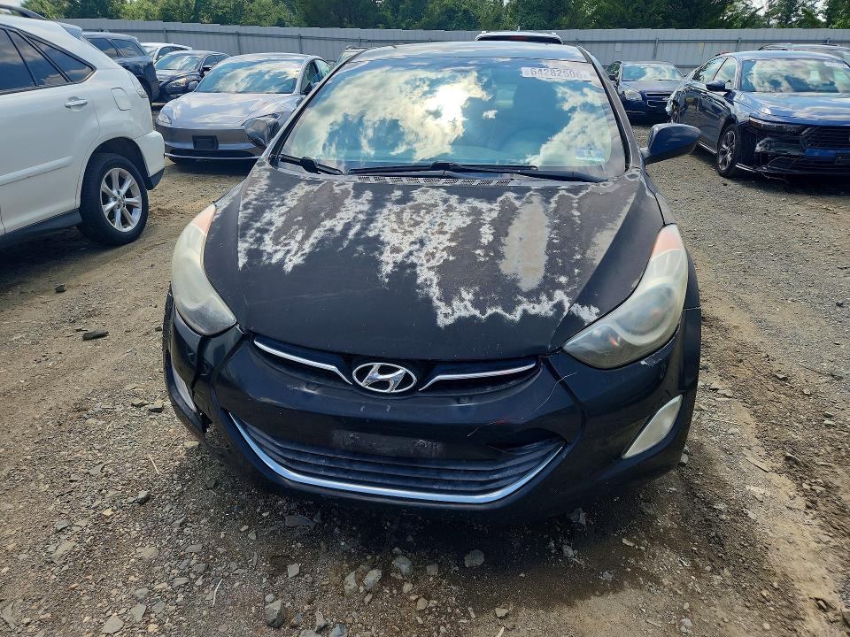 64282506 :رقم المزاد ، 5NPDH4AE3DH207924 vin ، 2013 Hyundai Elantra مزاد بيع