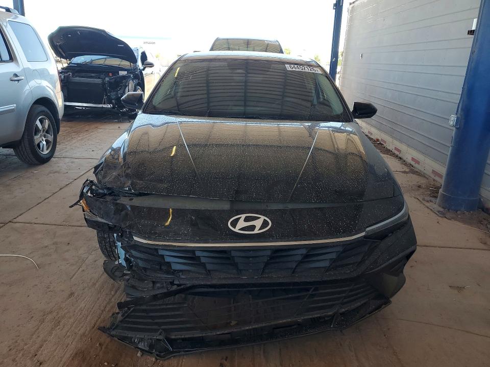 2024 Hyundai Elantra მანქანა იყიდება აუქციონზე, vin: KMHLM4DG7RU805463, აუქციონის ნომერი: 64452126