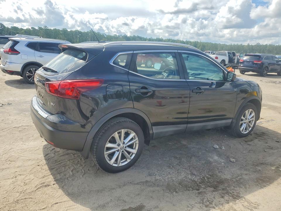 2017 Nissan Rogue Sport მანქანა იყიდება აუქციონზე, vin: JN1BJ1CP0HW025321, აუქციონის ნომერი: 63952256