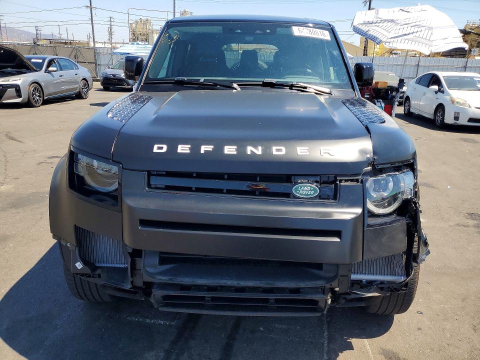 Продажа на аукционе авто 2025 Land Rover Defender, vin: SALEJFFU3S2428502, номер лота: 64780016