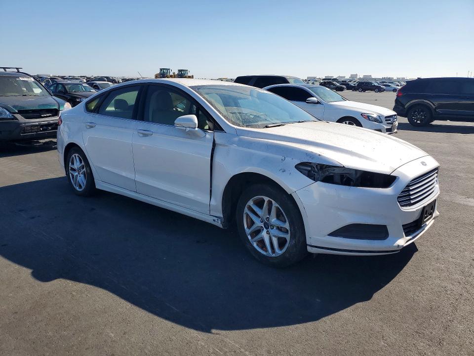 Продажа на аукционе авто 2015 Ford Fusion, vin: 3FA6P0H76FR195771, номер лота: 64241336