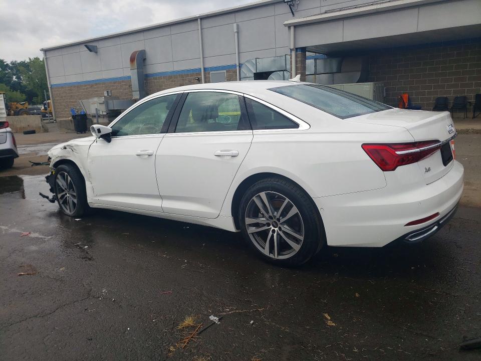 2022 Audi A6 მანქანა იყიდება აუქციონზე, vin: WAUD3BF22NN057854, აუქციონის ნომერი: 66250216
