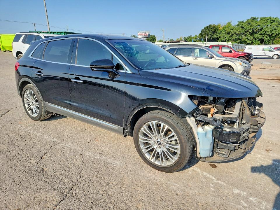 61884006 :رقم المزاد ، 2LMPJ6LR2HBL29625 vin ، 2017 Lincoln Mkx مزاد بيع