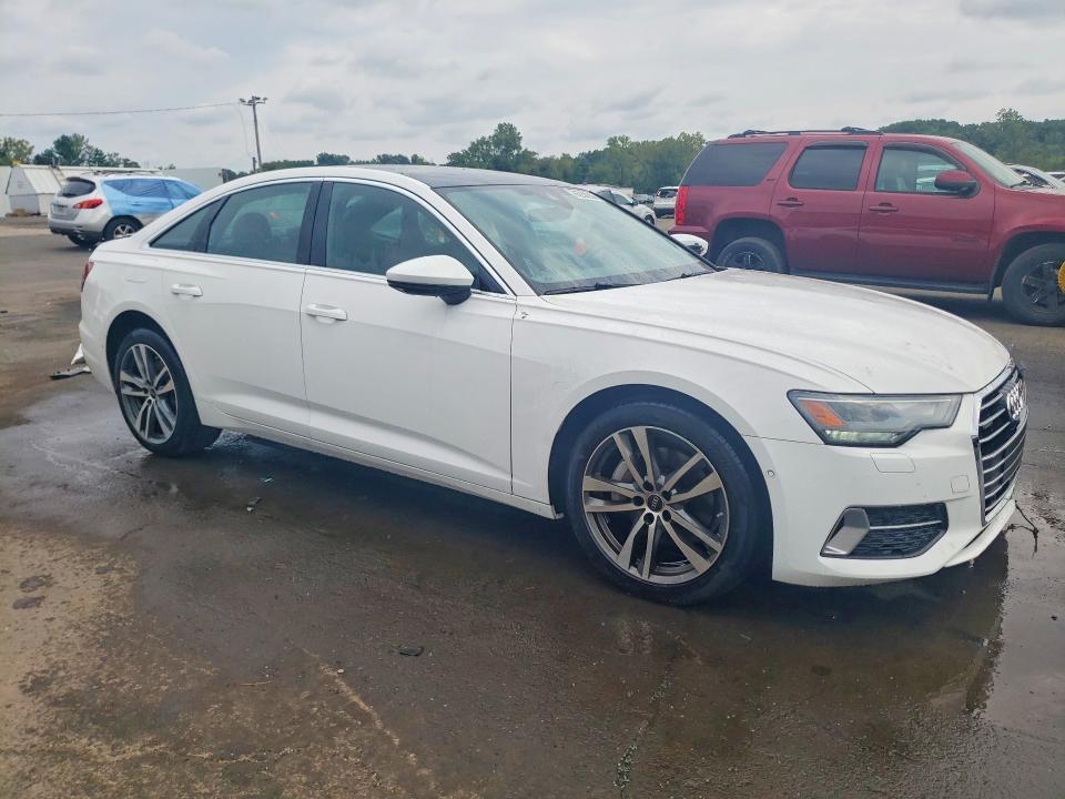 2022 Audi A6 მანქანა იყიდება აუქციონზე, vin: WAUD3BF22NN057854, აუქციონის ნომერი: 66250216