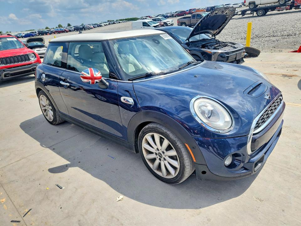 2018 Mini Cooper მანქანა იყიდება აუქციონზე, vin: WMWXP7C53J2A47152, აუქციონის ნომერი: 67099156