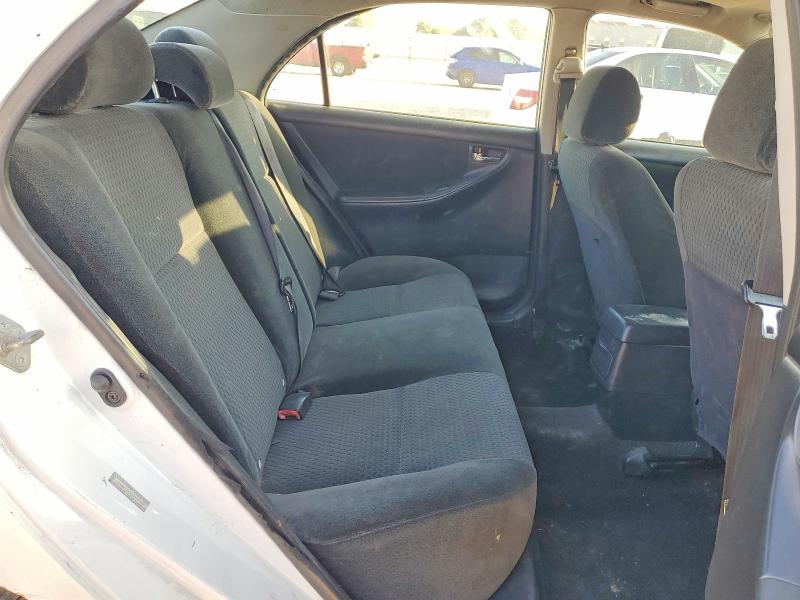 61448196 :رقم المزاد ، 1NXBR30E25Z502130 vin ، 2005 Toyota Corolla مزاد بيع