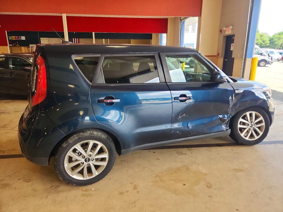 65682206 :رقم المزاد ، KNDJP3A55J7579345 vin ، 2018 Kia Soul مزاد بيع