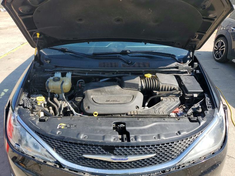 65603676 :رقم المزاد ، 2C4RC1BG8LR139057 vin ، 2020 Chrysler Pacifica مزاد بيع