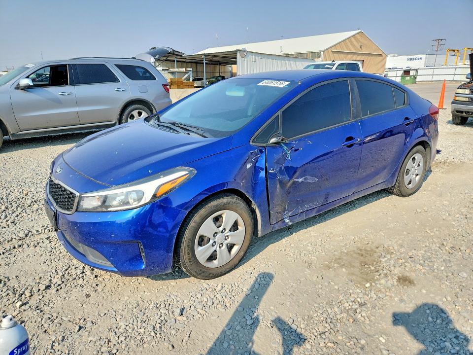 64061516 :رقم المزاد ، 3KPFK4A72HE050618 vin ، 2017 Kia Forte مزاد بيع
