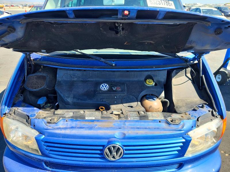 63251786 :رقم المزاد ، WV2MB47011H137087 vin ، 2001 Volkswagen Eurovan مزاد بيع