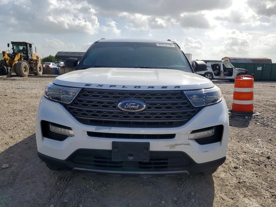 64518196 :رقم المزاد ، 1FMSK7DH8MGA70737 vin ، 2021 Ford Explorer مزاد بيع