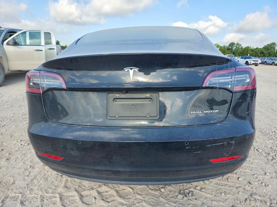 65644096 :رقم المزاد ، 5YJ3E1EB7NF267174 vin ، 2022 Tesla Model 3 مزاد بيع