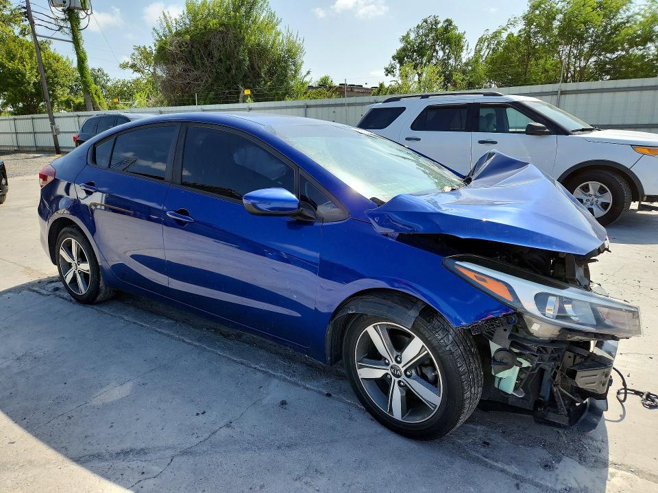 Продажа на аукционе авто 2018 Kia Forte, vin: 3KPFL4A71JE242972, номер лота: 64032686