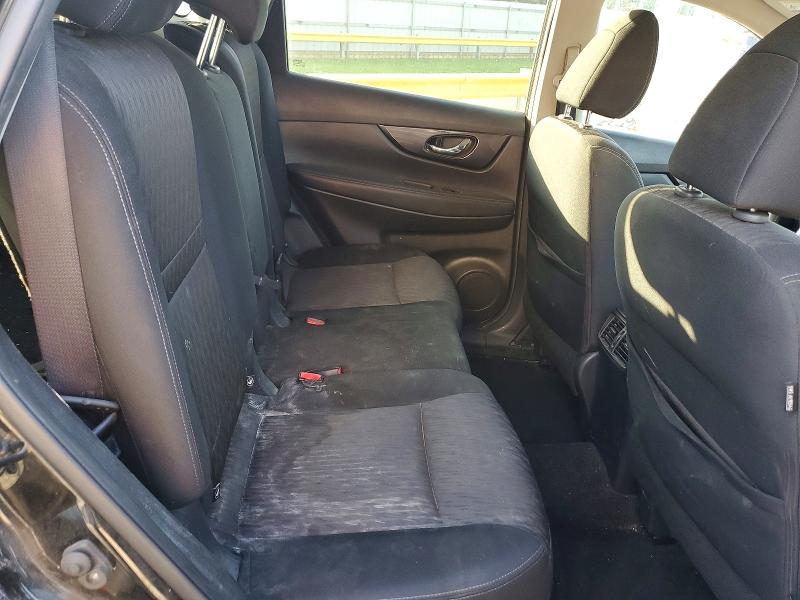 61449856 :رقم المزاد ، KNMAT2MT7HP586873 vin ، 2017 Nissan Rogue مزاد بيع