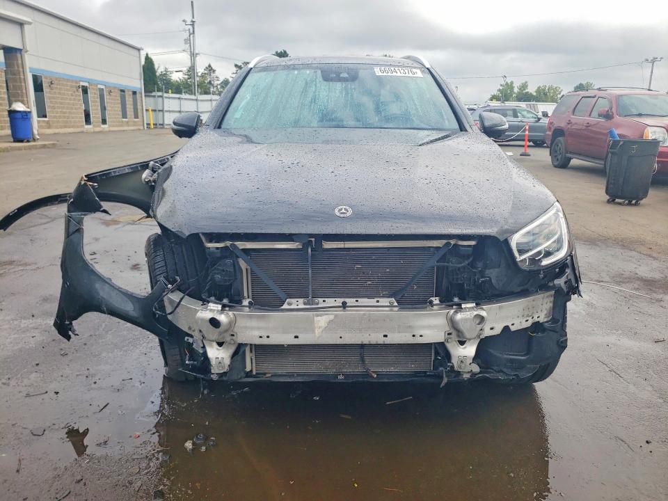 66941376 :رقم المزاد ، W1N0G8EB0NV397216 vin ، 2022 Mercedes-benz Glc مزاد بيع