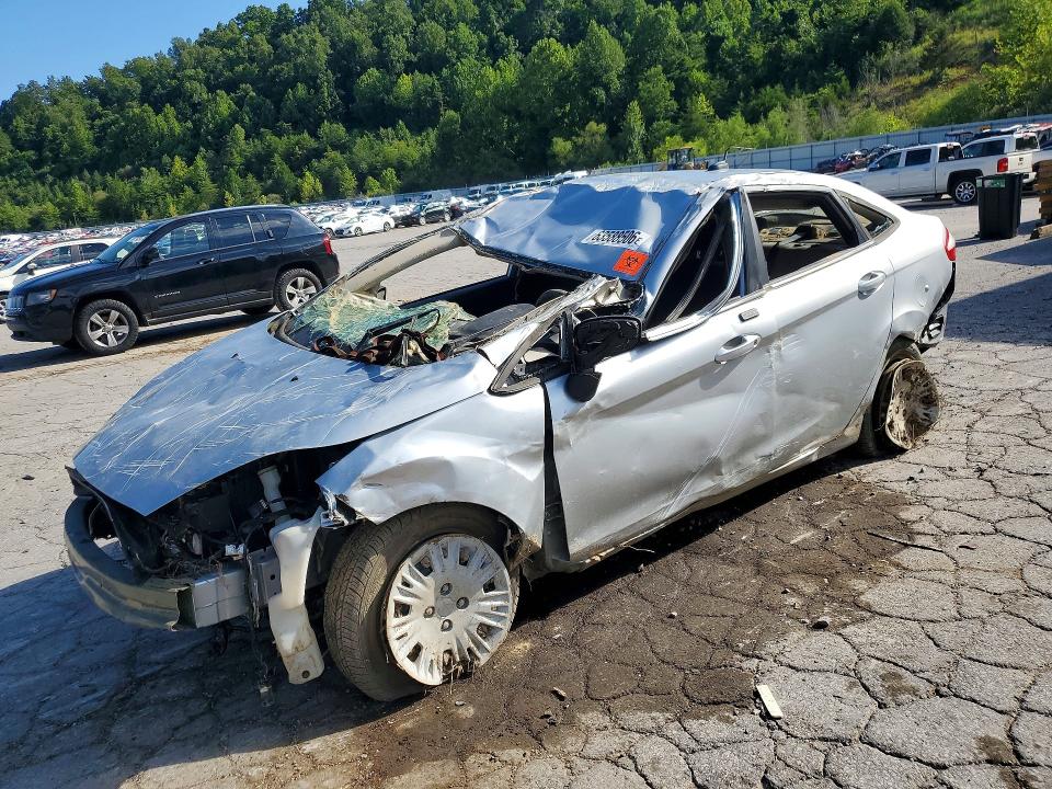 2014 Ford Fiesta მანქანა იყიდება აუქციონზე, vin: 3FADP4AJ7EM106371, აუქციონის ნომერი: 63588506