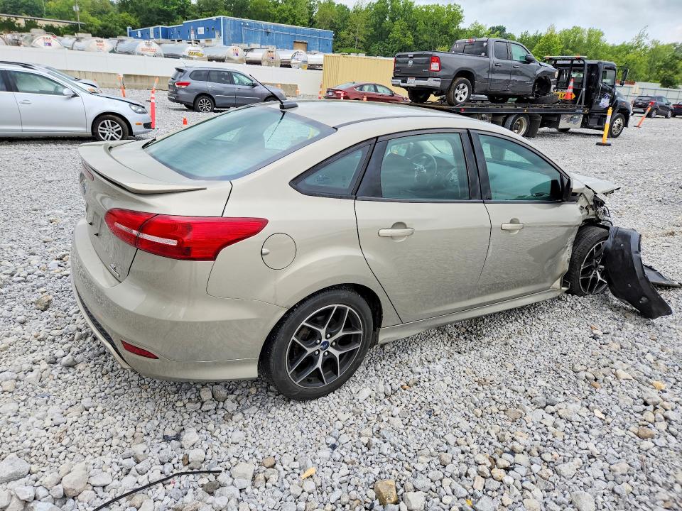 2016 Ford Focus მანქანა იყიდება აუქციონზე, vin: 1FADP3F27GL274639, აუქციონის ნომერი: 64564886
