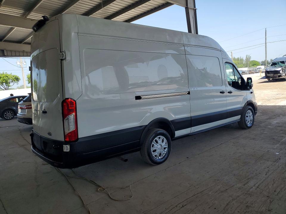 64972306 :رقم المزاد ، 1FTBW3X8XLKA45721 vin ، 2020 Ford Transit مزاد بيع