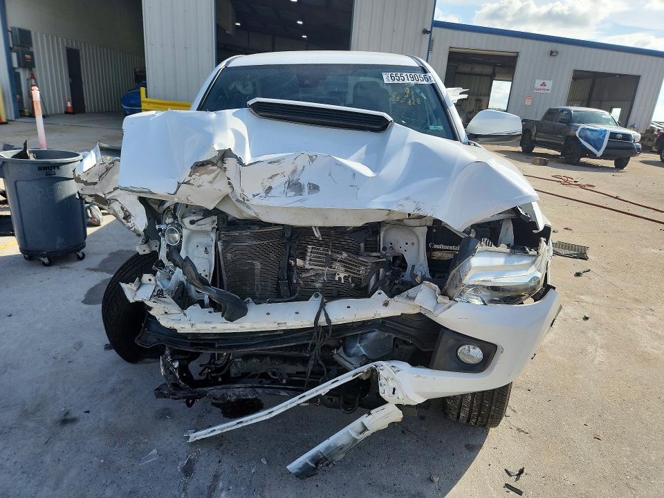 Продаж на аукціоні авто 2019 Toyota Tacoma, vin: 5TFAZ5CN3KX083965, номер лоту: 65519056