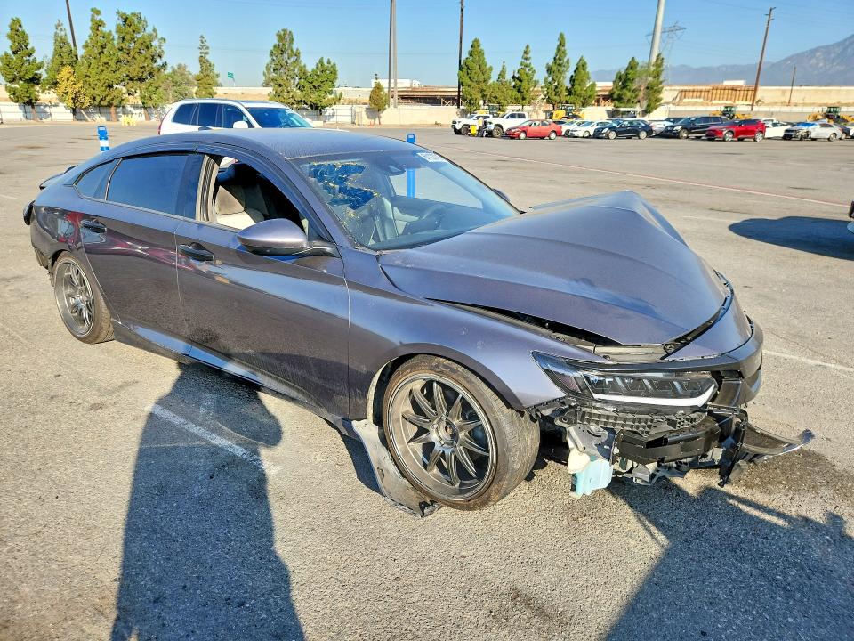 Продажа на аукционе авто 2020 Honda Accord, vin: 1HGCV1F18LA012997, номер лота: 64123716