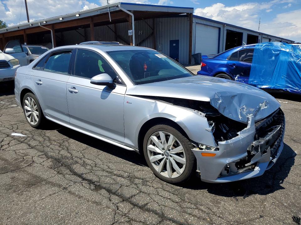 Продажа на аукционе авто 2018 Audi A4, vin: WAUDNAF44JN017145, номер лота: 66258096