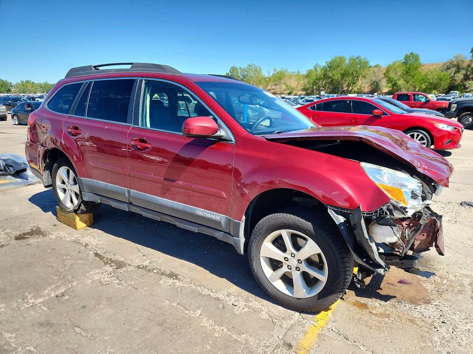 2013 Subaru Outback მანქანა იყიდება აუქციონზე, vin: 4S4BRDLC2D2212108, აუქციონის ნომერი: 65874486