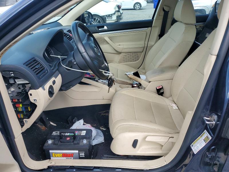 Продажа на аукционе авто 2010 Volkswagen Jetta, vin: 3VWAX7AJ2AM126646, номер лота: 66559416