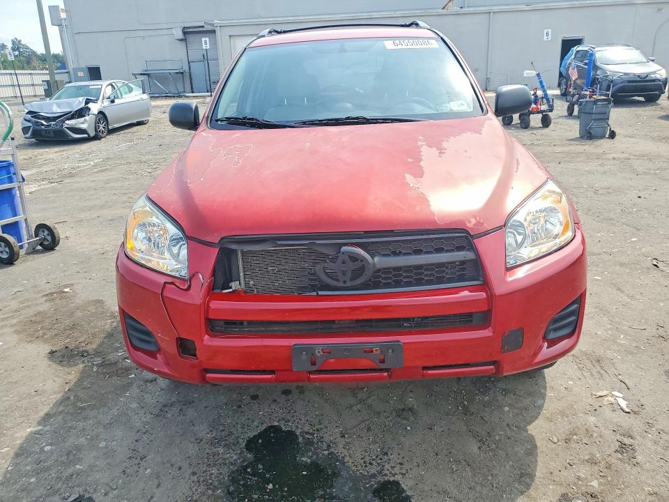 64550086 :رقم المزاد ، 2T3BF4DV6BW174741 vin ، 2011 Toyota Rav4 مزاد بيع