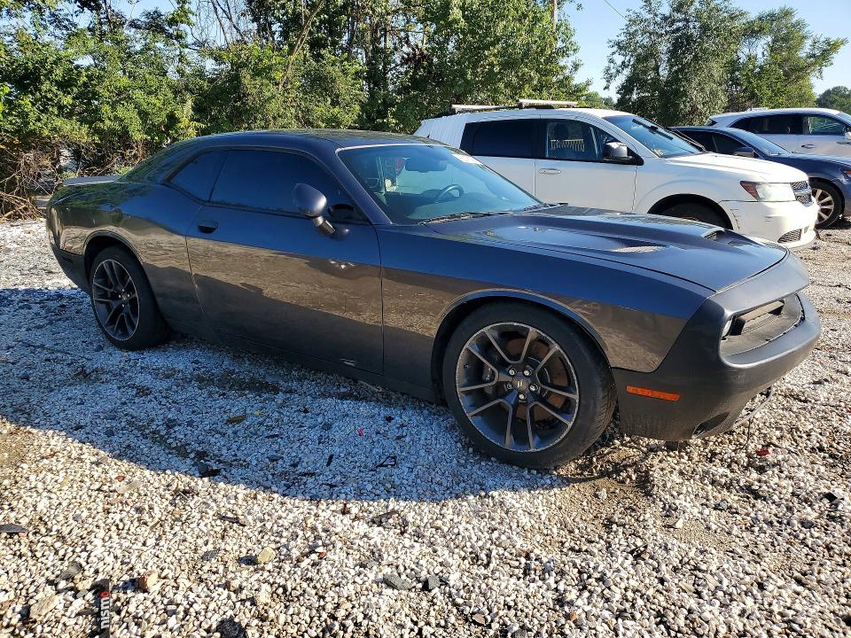 65378266 :رقم المزاد ، 2C3CDZFJ5MH610164 vin ، 2021 Dodge Challenger مزاد بيع