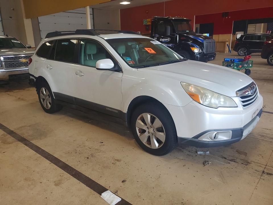 Продаж на аукціоні авто 2011 Subaru Outback, vin: 4S4BRBKC6B3312323, номер лоту: 62288216