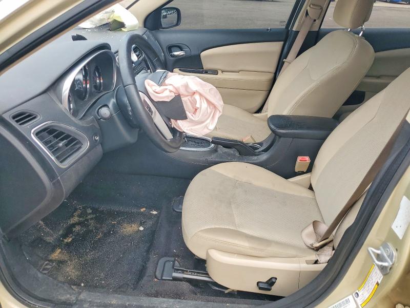 2011 Chrysler 200 მანქანა იყიდება აუქციონზე, vin: 1C3BC1FG1BN519806, აუქციონის ნომერი: 63694576