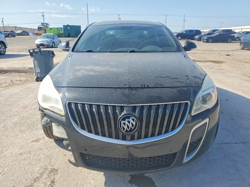 65145316 :رقم المزاد ، 2G4GT5GX5F9199983 vin ، 2015 Buick Regal مزاد بيع