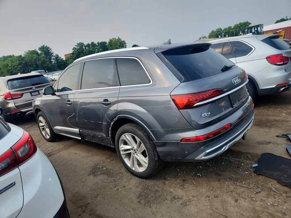 63355406 :رقم المزاد ، WA1LXBF79MD023813 vin ، 2021 Audi Q7 مزاد بيع