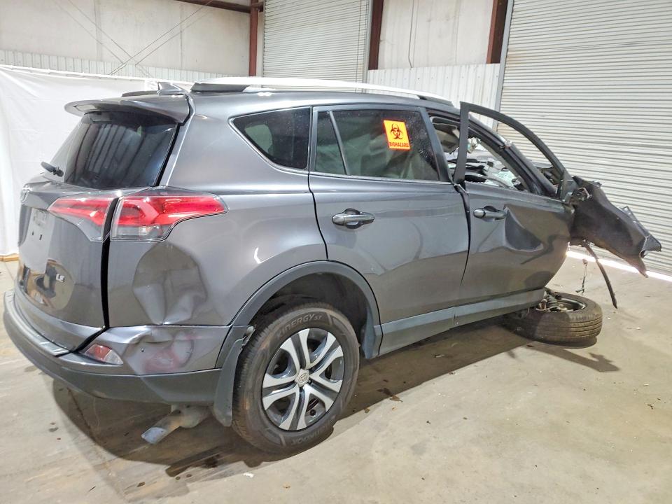 2018 Toyota Rav4 მანქანა იყიდება აუქციონზე, vin: JTMZFREV3JJ153840, აუქციონის ნომერი: 63508846