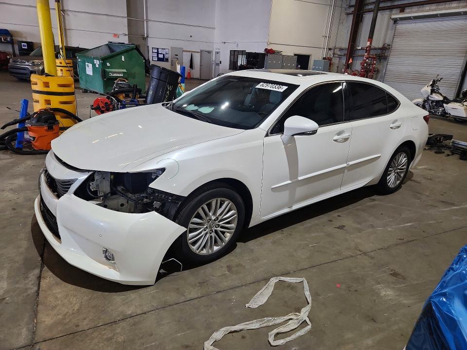 2014 Lexus Es მანქანა იყიდება აუქციონზე, vin: JTHBK1GG5E2129776, აუქციონის ნომერი: 62970336
