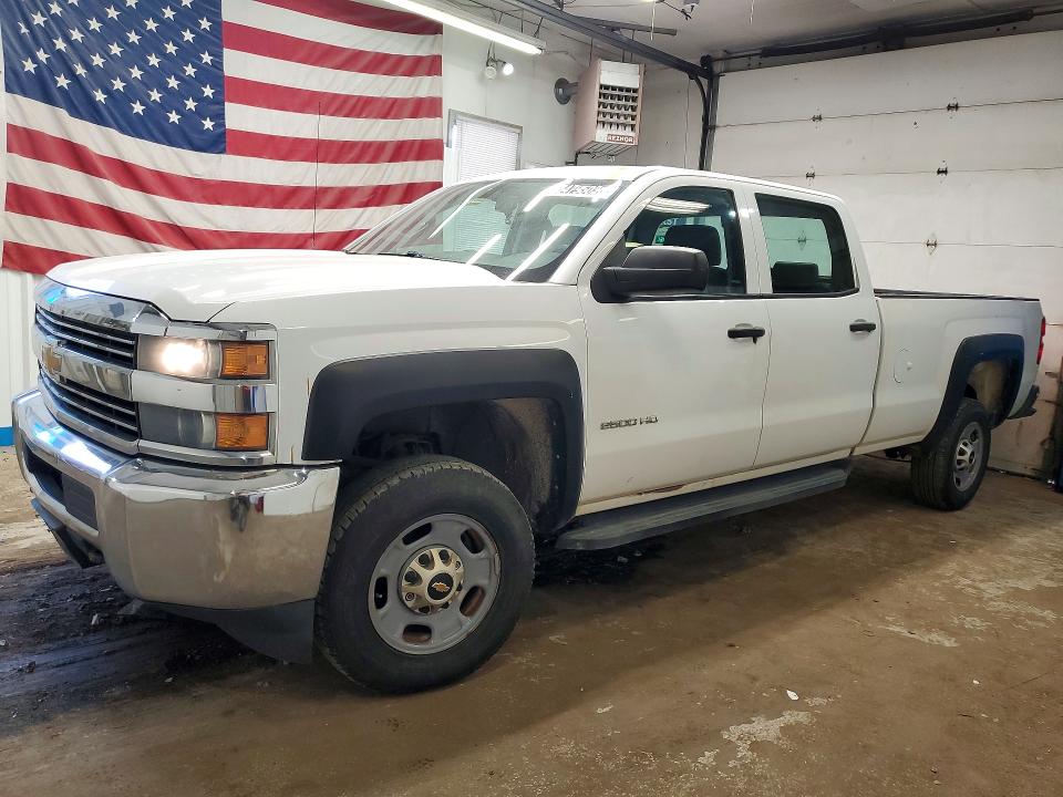 68699906 :رقم المزاد ، 1GC1CUEG7FF158527 vin ، 2015 Chevrolet Silverado مزاد بيع