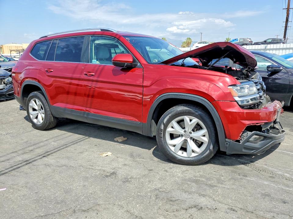 2018 Volkswagen Atlas მანქანა იყიდება აუქციონზე, vin: 1V2CR2CA6JC509821, აუქციონის ნომერი: 64638026