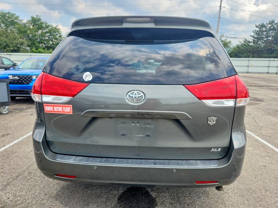 Aukcja sprzedaży 2012 Toyota Sienna, vin: 5TDYK3DC1CS232899, numer aukcji: 64170396