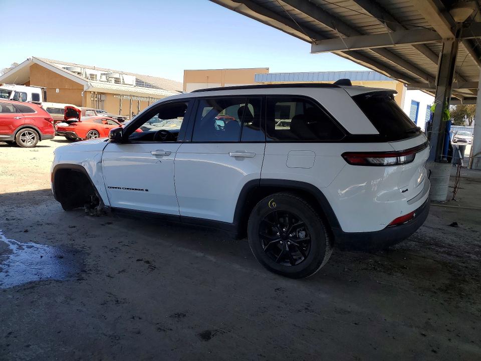 Продаж на аукціоні авто 2025 Jeep Grand Cherokee, vin: 1C4RJHAG1SC323263, номер лоту: 69414166