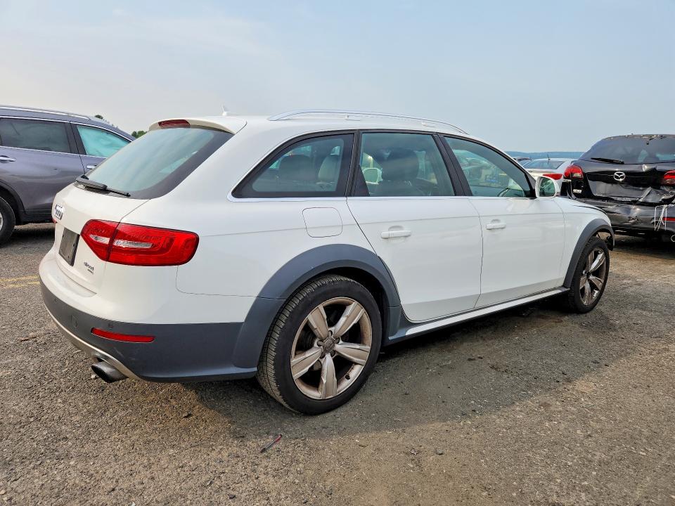 Продажа на аукционе авто 2013 Audi A4 Allroad, vin: WA1UFAFL4DA216208, номер лота: 64835856