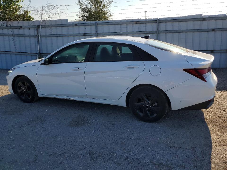 64136376 :رقم المزاد ، KMHLM4AG9NU311023 vin ، 2022 Hyundai Elantra مزاد بيع