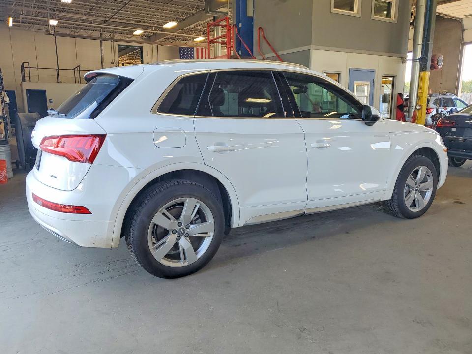 66653056 :رقم المزاد ، WA1ANAFYXK2090901 vin ، 2019 Audi Q5 مزاد بيع