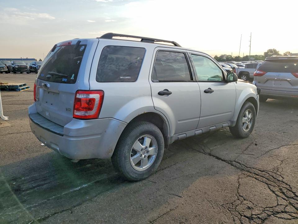 2012 Ford Escape მანქანა იყიდება აუქციონზე, vin: 1FMCU9DG5CKC22065, აუქციონის ნომერი: 64390366