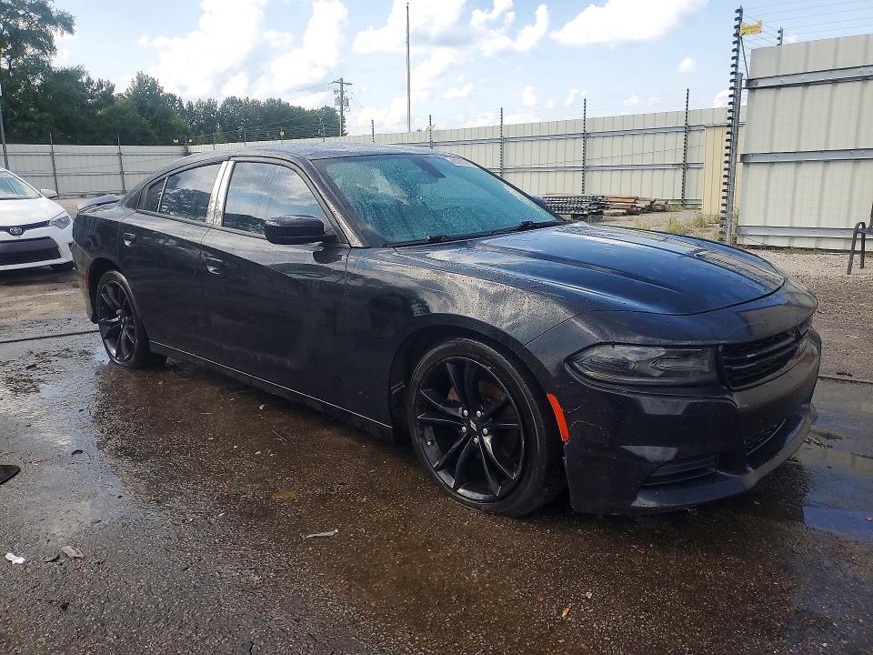 63839276 :رقم المزاد ، 2C3CDXBG4JH290619 vin ، 2018 Dodge Charger مزاد بيع