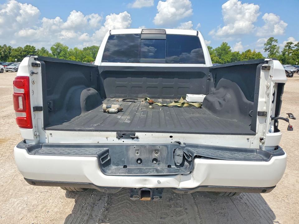64189106 :رقم المزاد ، 3C6UR5SL4KG551565 vin ، 2019 Ram 2500 مزاد بيع